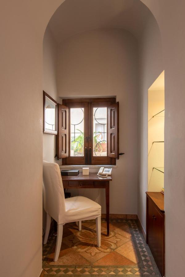 Meravigghia Apartment チェファル エクステリア 写真